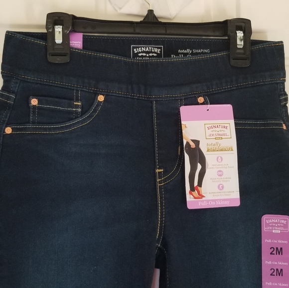 Levi's Denim - NWT Levi skinny shaping jeans 2M.